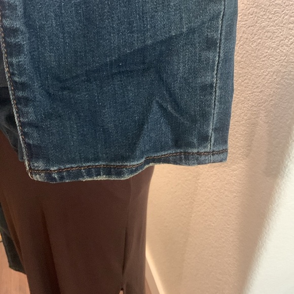 Article of society Women's wide bell Blue Jeans - Picture 7 of 7